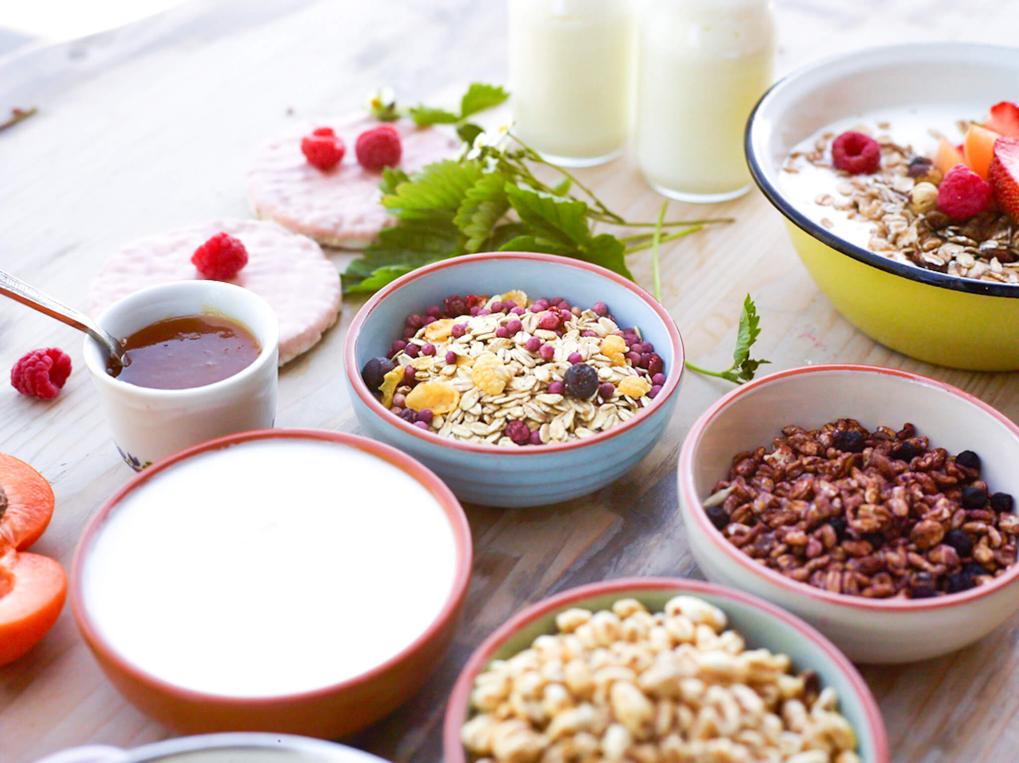 Yogurt bowl: la tua colazione buona, sana, equilibrata e trendy
