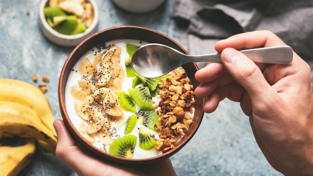 Gesundes Frühstück – Knuspriges Granola für den Start in den Tag